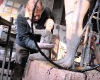 Il Maestro al lavoro in fonderia